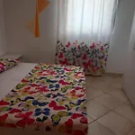 شقة Karin Hani