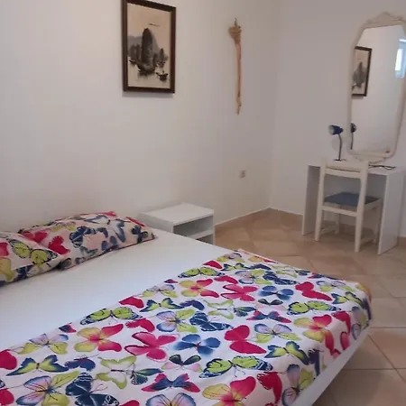 Karin Hani Appartement *