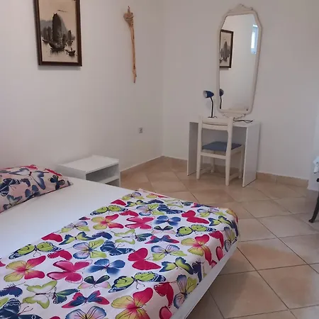 Karin Hani Appartement *
