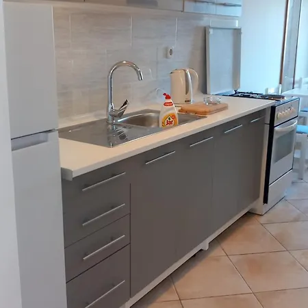 Karin Hani Apartman