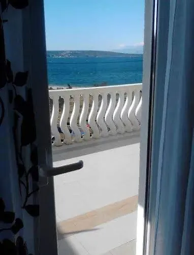 Апартаменты Karin Hani Горни-Карин