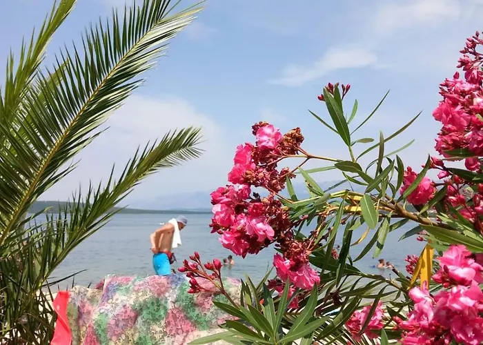 Karin Hani Апартаменты *