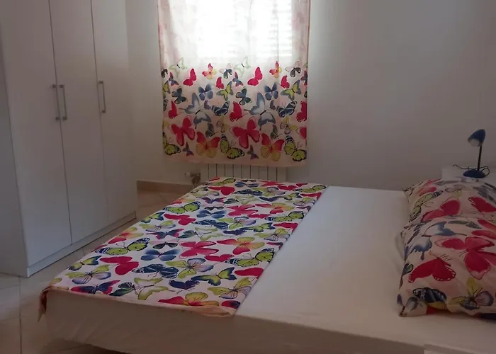 Апартаменты Karin Hani *